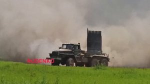 Сегодня идёт жесткая работа по всей линии соприкосновения..MOV