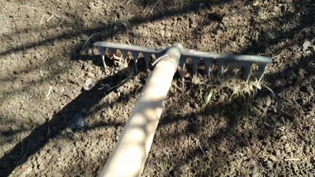 Как сделать теплую и плодородную грядку✅. Высокая грядка из проф. настила.? смотреть онлайн