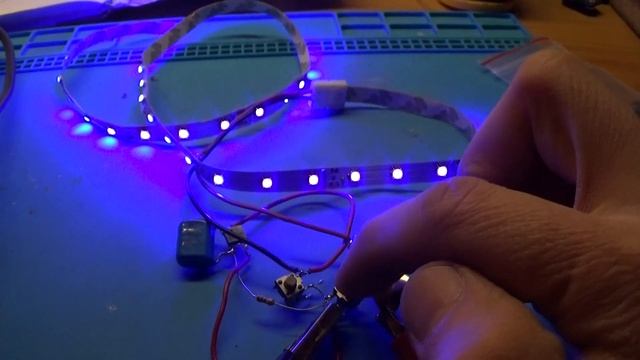 Простой регулятор яркости для светодиодной ленты. смотреть онлайн