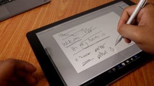 Chuwi HiPen H3 versus Wacom Stylus