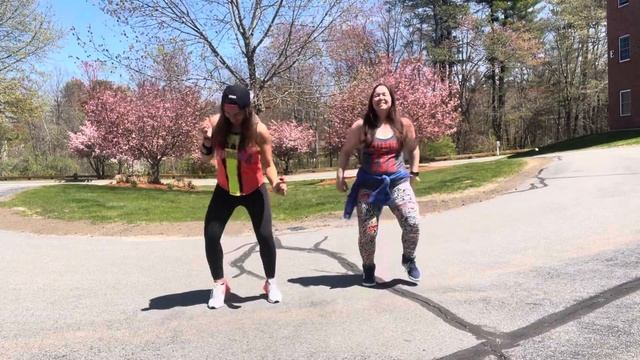 *Suelta* by Dímelo Flow, Rauw Alejandro and Farruko - Zumba choreography by Marianela смотреть онлайн