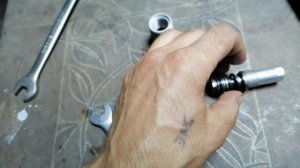 GR7  разобрал амортизатор.