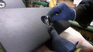 Мини купер замена замка бардачка.