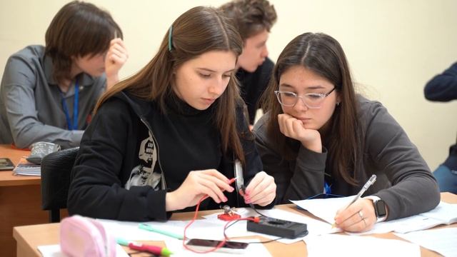 Зимняя Олимпиадная Школа 2022. Очная смена смотреть онлайн