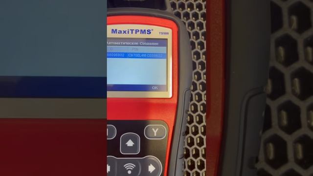 Обзор датчик давления в шинах SULIT (TPMS) смотреть онлайн