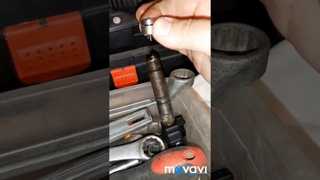 om 642 Разбираем топливную форсунку. Замена клапана и распылителя. смотреть онлайн