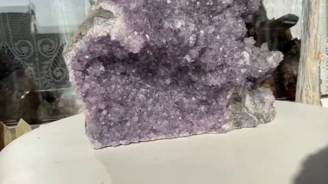 Аметистовая друза. Кварц. 6.5 кг. Бразилия смотреть онлайн
