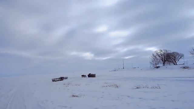 Чудское озеро в феврале 2021 все-таки замерзло. Рыбакам удалось порыбачить-.