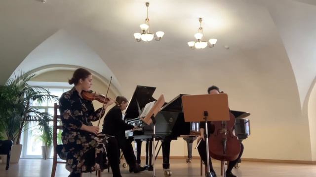 С.В. Рахманинов Элегическое трио. смотреть онлайн