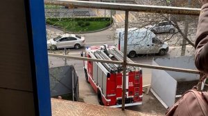 Пожарную машину с сиреной не пропускают