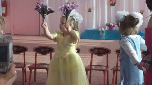 маме на 8 марта смотреть онлайн