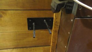 Крепление для огнетушителя своими руками