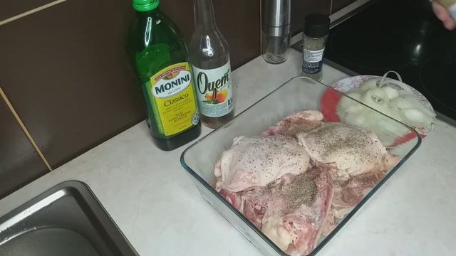 Самый простой способ замариновать курицу. Это реально просто. Так может каждый. Попробуй это.Рецепт