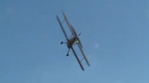 Падение самолета Boeing-Stearman PT-17 (10.09.11)