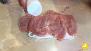 Рулет из индейки с грибами. Пошаговый видео-рецепт.