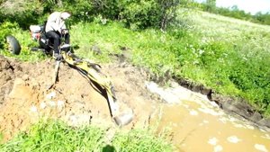 Мини экскаватор российского про-ва цена 210 тыс руб