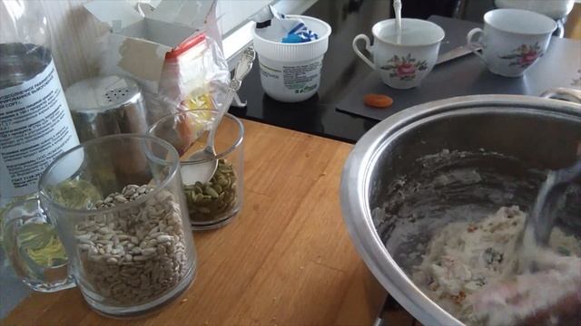 Вкусная Зерновая булочка с курагой и семенами Готовим без дрожжей смотреть онлайн