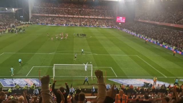 Brice Samba's final penalty save in the shoot out! смотреть онлайн