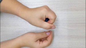 пальчиковая игра "Я мячом круги катаю"