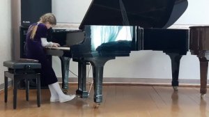 Башко Янита.10 лет. С.Майкапар Прелюдия и фугетта ми минор