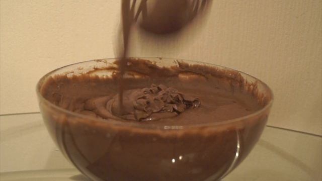 Шоколадные маффины с нутеллой