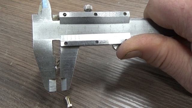 Винтовые втулки футорки и винты с Алиэкспресс! Обзор Монтаж! смотреть онлайн