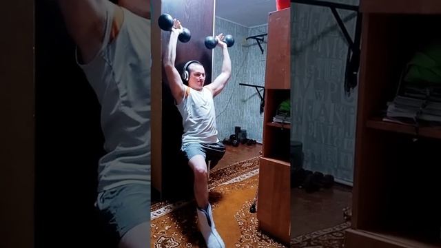 Упражнение на передние дельты ?? смотреть онлайн