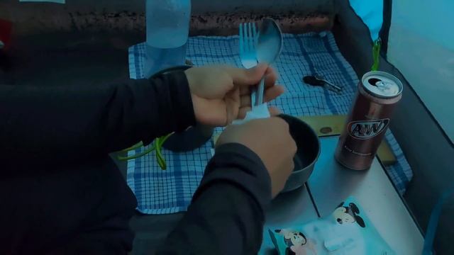 SOLO CAMPING - CAMPING WITH A THUNDERSTORM OVERNIGHT - SLEEP WITH THE SOUND OF HEAVY RAIN - ASMR смотреть онлайн