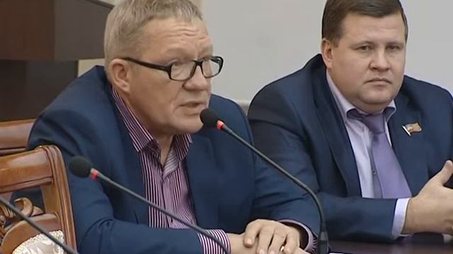 Подготовка к новогодним праздникам смотреть онлайн