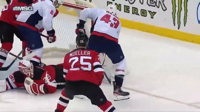 Александр Овечкин / Ovechkin  700 гол в НХЛ  42 в сезоне  /до Гретцки 194 шайбы/  /22.02.2020/