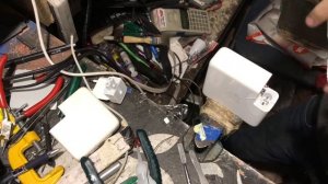 Разбор Apple 87W USB-C Power Adapter A1719