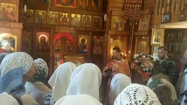 Награждение настоятеля храма святых Царственных Страстотерпцев