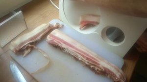 Нарезка бекона дома на Ломтерезке Bosch MAS4601N