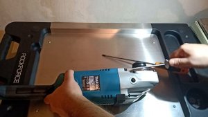 Makita GA9020 Makita GA9050 Makita 9069 -как на УШМ 230 мм повернуть редуктор в домашних условиях.