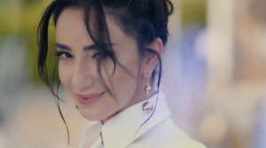 Öykü Gürman - Acıyı Bırak (Official Video)