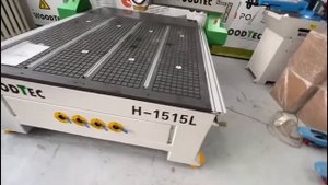 Фрезерный станок с ЧПУ по дереву WoodTec H 1515L