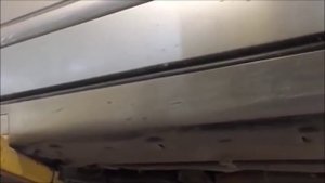 Где на Мерседес w210 находятся бензонасос и реле бензонасоса