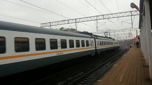 ЭГ2ТВ-033, ЭГ2ТВ-036 Иволга 2.0 Перекрасаа МЦД и ЭП2Д-0025 ЦППК Наше Подмосковье На станции Баковка смотреть онлайн