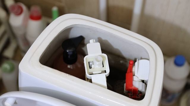 Восхищению нет предела! Бросьте это в туалет и он всегда будет идеально чистым и пахнуть свежестью! смотреть онлайн