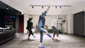 Ли Джун Ги  под That That