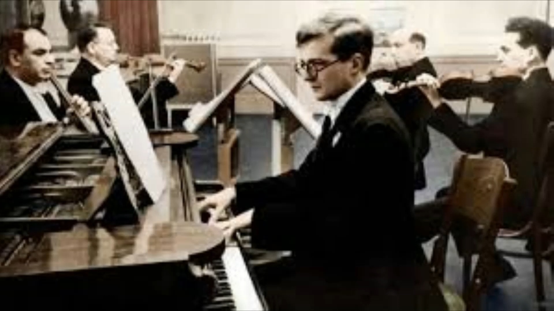 “Героическая симфония”. К 115-летию со дня рождения Дмитрия Дмитриевича Шостаковича.