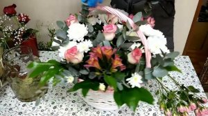 ?Композиция в корзинке? из живых цветов своими руками