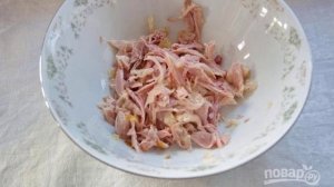 Салат с куриной копченой грудкой простой