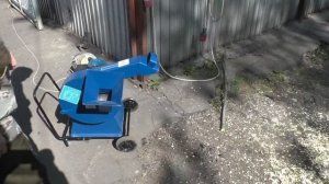 Садовый измельчитель веток (щепорез) ДРОВОСЕК МР-300. Демонстрация работы