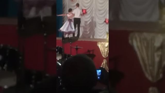 Ансамбль ,, Кубанушка". Танец ,, Французский вальс" смотреть онлайн