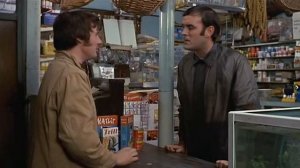 Монти Пайтон Monty Python - 1) замена попугая !