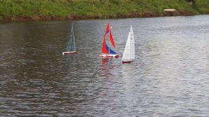 Выступления спортсменов в классе радиоуправляемых яхт