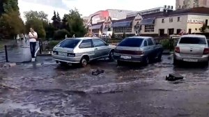 Потоп после дождя на 3 й Дачной