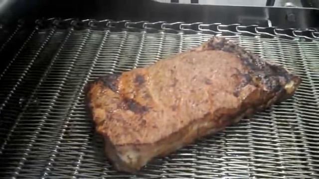 199 Ребрышки на гриле с открытым пламенем спиральная печь Юнитерм Spiral Oven Flame Grill RIBS L смотреть онлайн