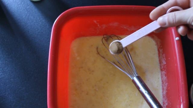 Коврижка на кефире с вареньем . смотреть онлайн